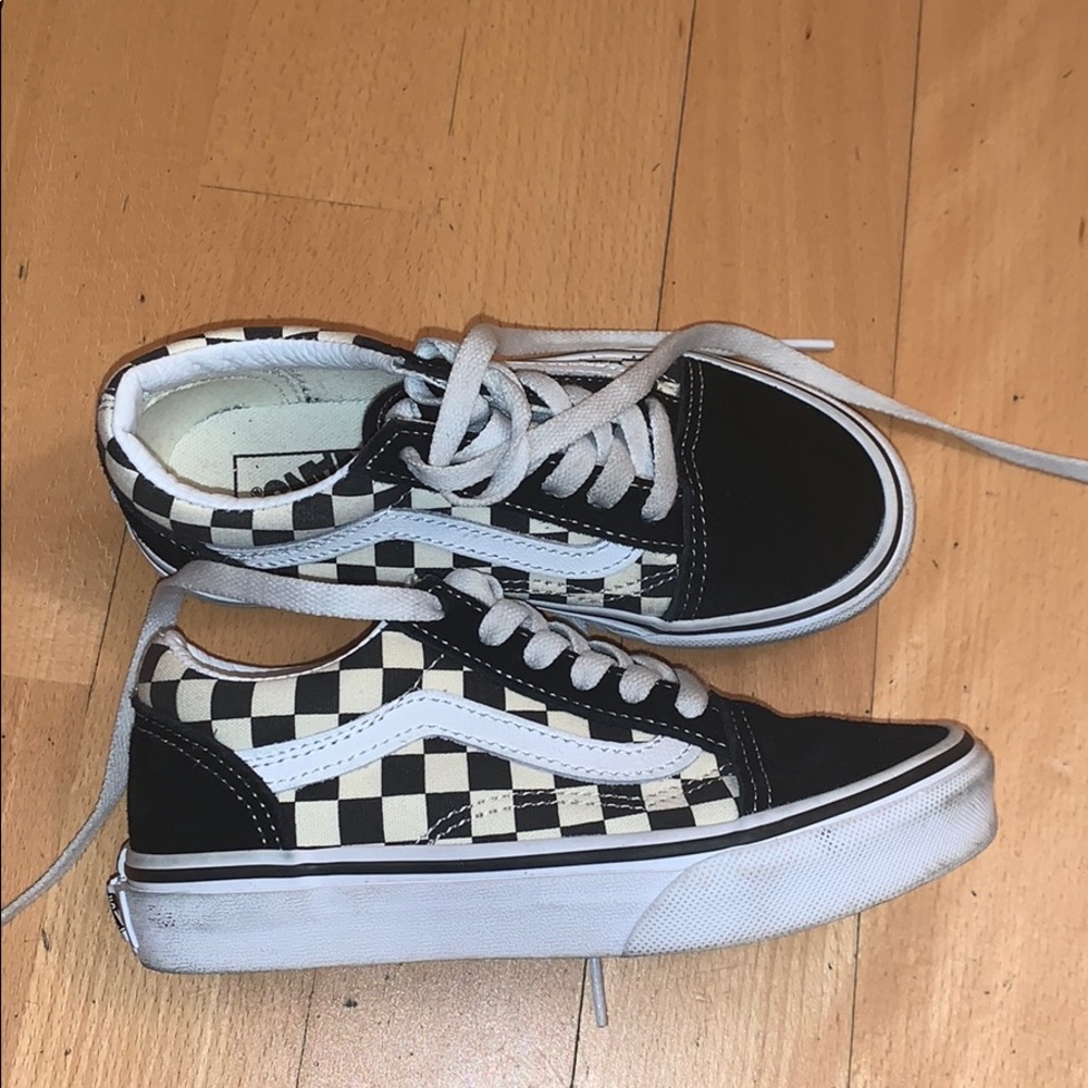 Vans Checkered low top sz 13